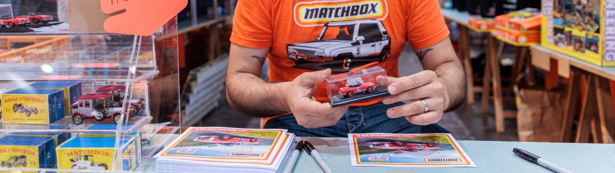 Der Designer der MATCH BOX Autos aus den USA.