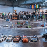 Eine Rennstrecke für Ferngesteuerte Autos