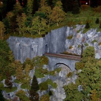 Mit ihrem Modell der Ostrampe der Arlbergstrecke sorgen die Modellbauer von N-Spur.at für Alpenflair.